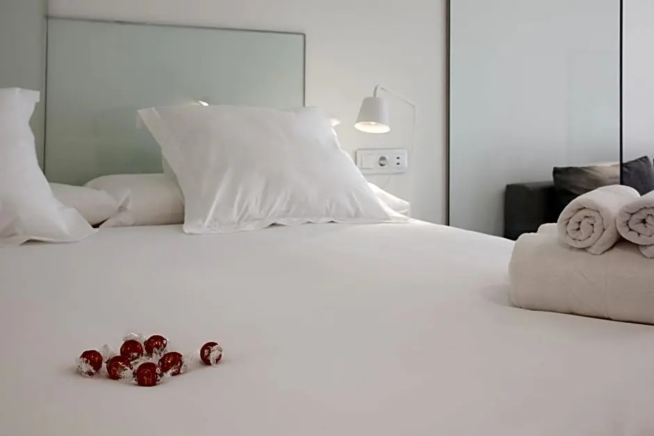 Pensión T5 Donostia Suites