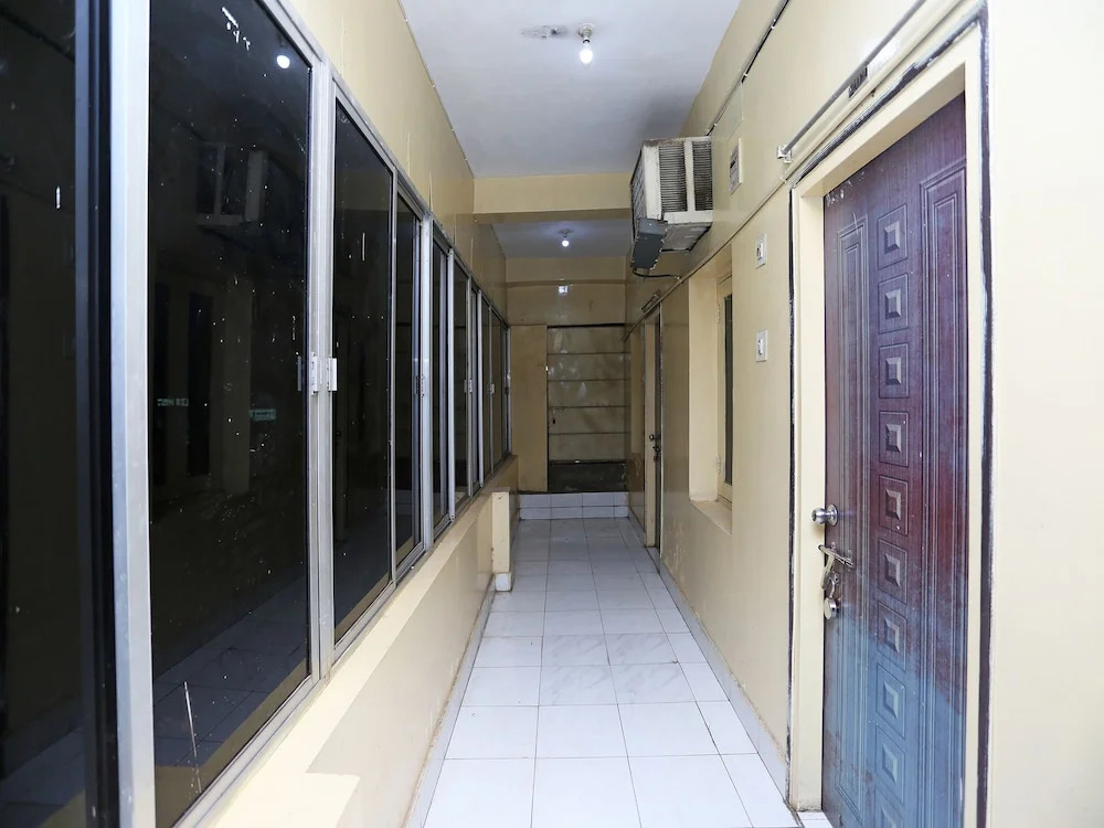 OYO 24845 Hotel Bhaba Lakshmi
