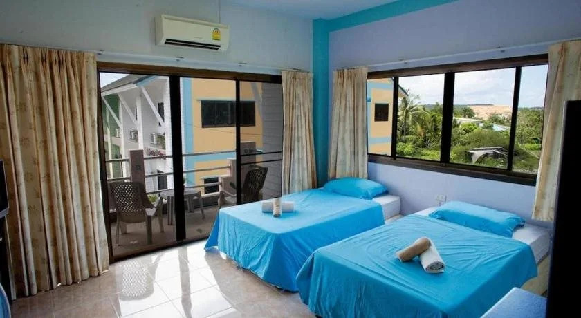 Raya Guest House