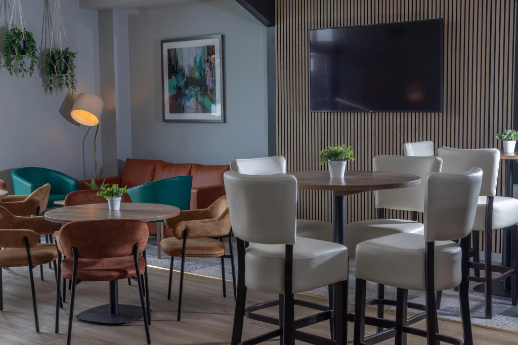 Cambridge Bar Hill Hotel, BW Signature Collection