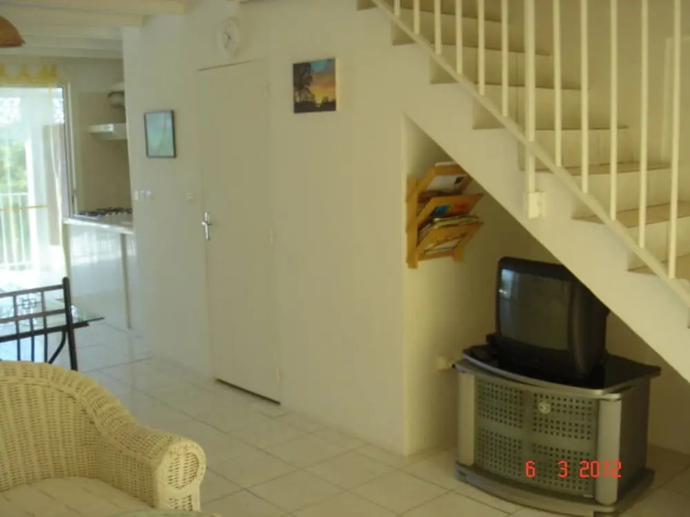 Apartment With 2 Bedrooms in Bois des Nèfles Saint Paul, With Wonderfu