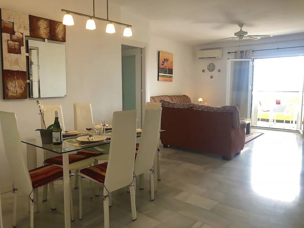 Rincon del Mar 3 Bedroom Apartment near Beach of Calahonda