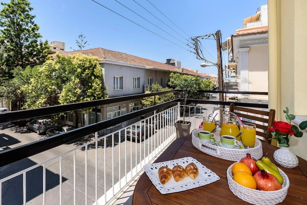 City Breeze Apartment