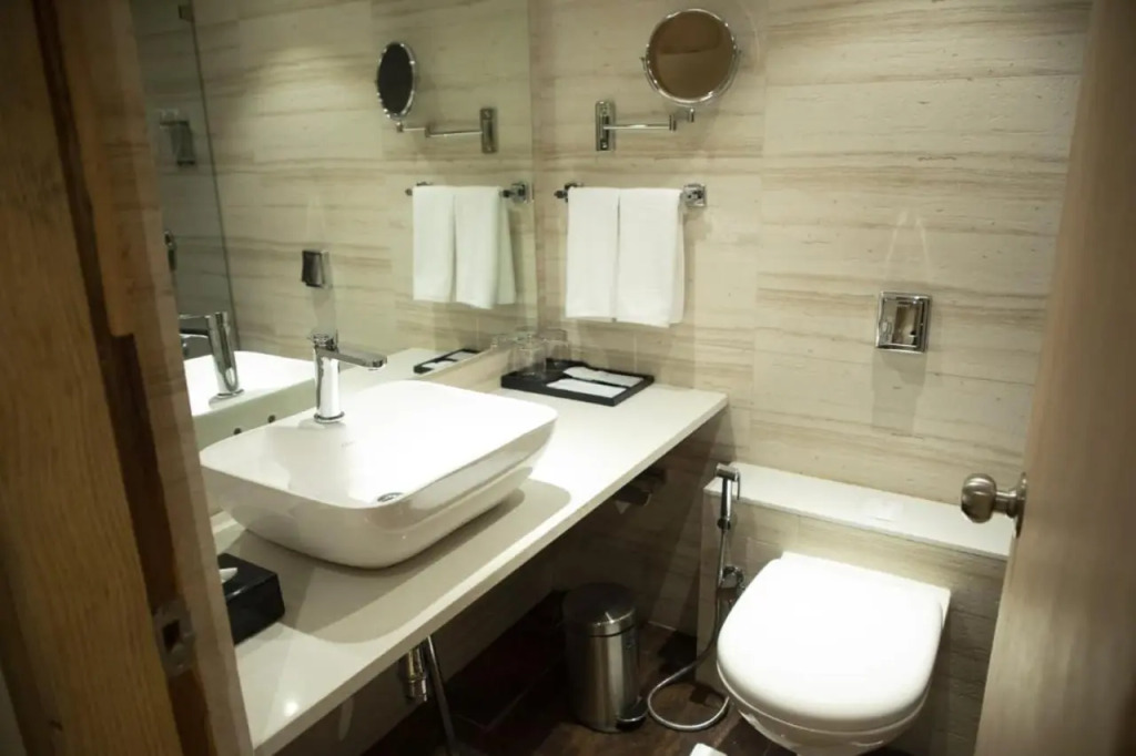 Regenta Central Harsha Vapi