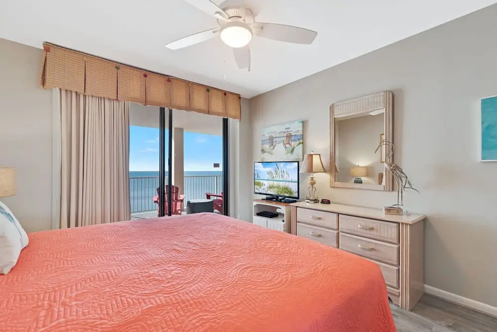 Windward Pointe 1104 Free Chair and Umbrella Rental 3 Bedrooms Sleeps 10