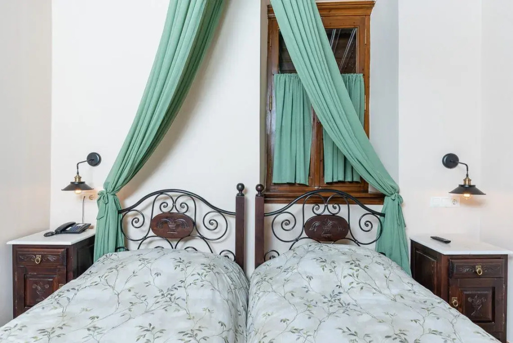 Kaza Guesthouse