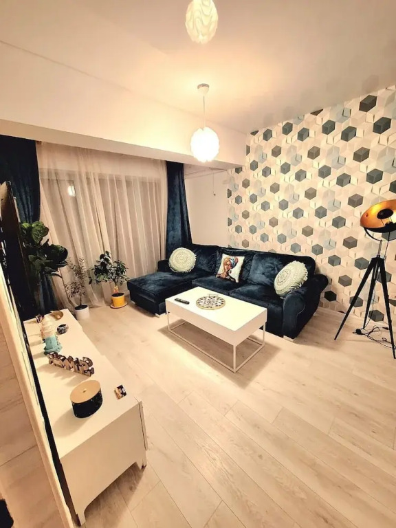 Cnc Zev Apartment