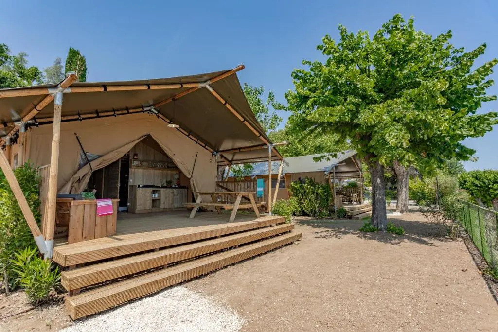 Village & Glamping Riva Blu