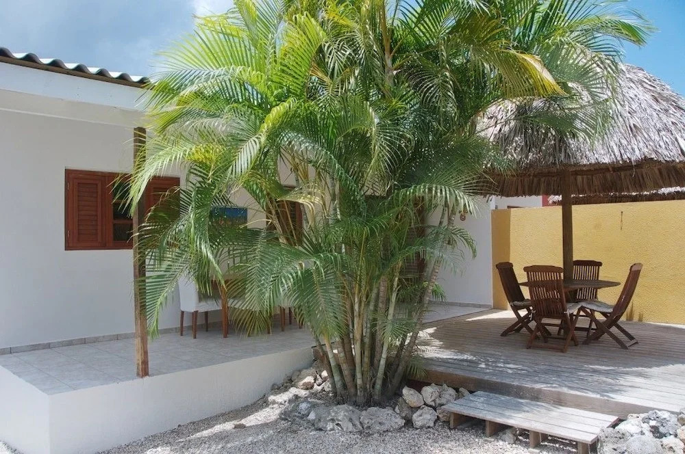 Bantopa Apartments