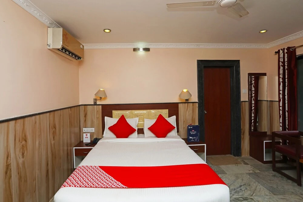 OYO 18681 Amrapalli Resorts