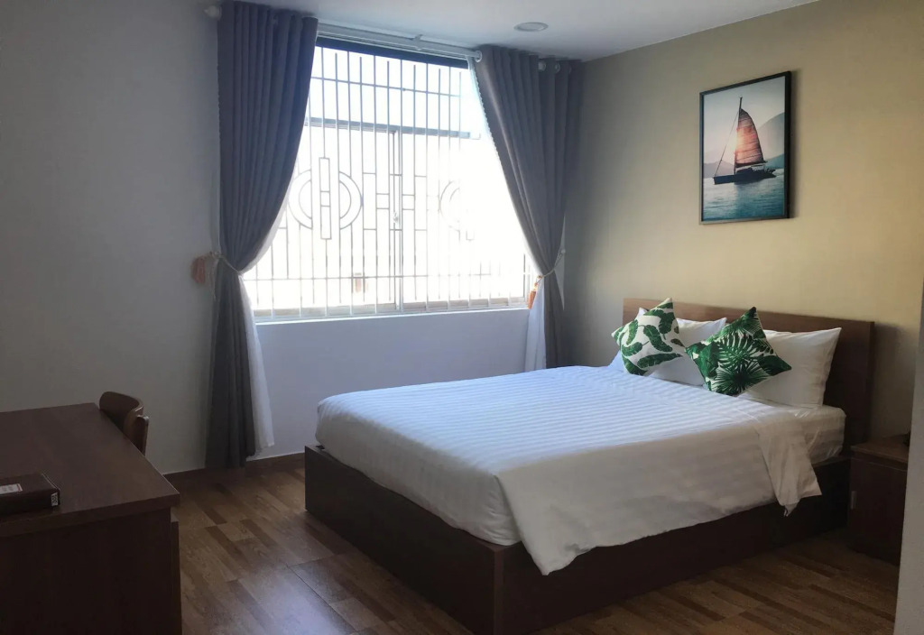 Vic House Hotel
