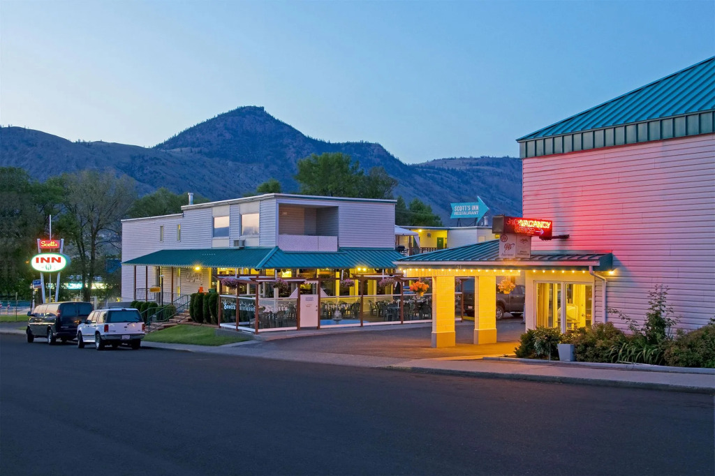 Scotts Inn & Suites