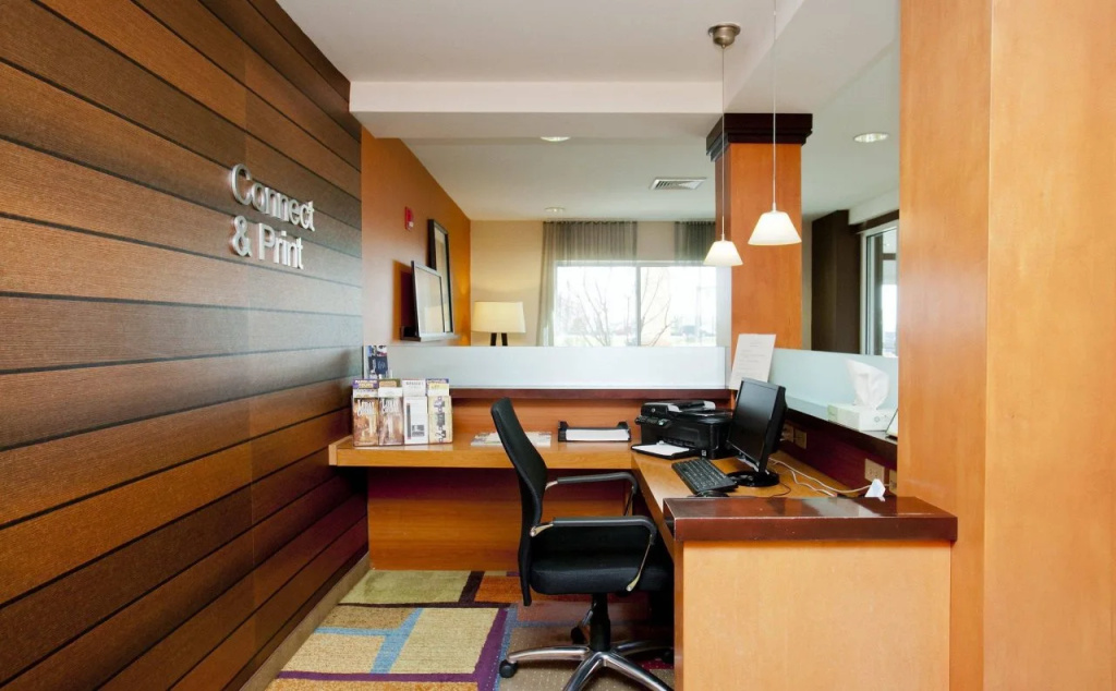 Fairfield Inn and Suites by Marriott Winchester