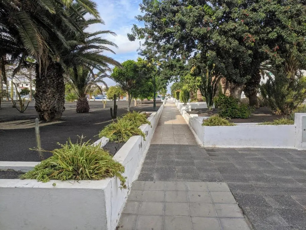 Ground floor apartment suite with private garden, Los Charcos