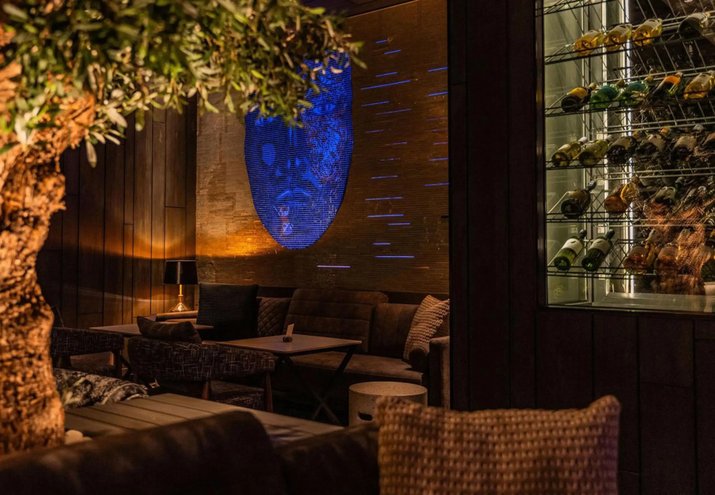 Отель Kwetu Nairobi Curio Collection By Hilton
