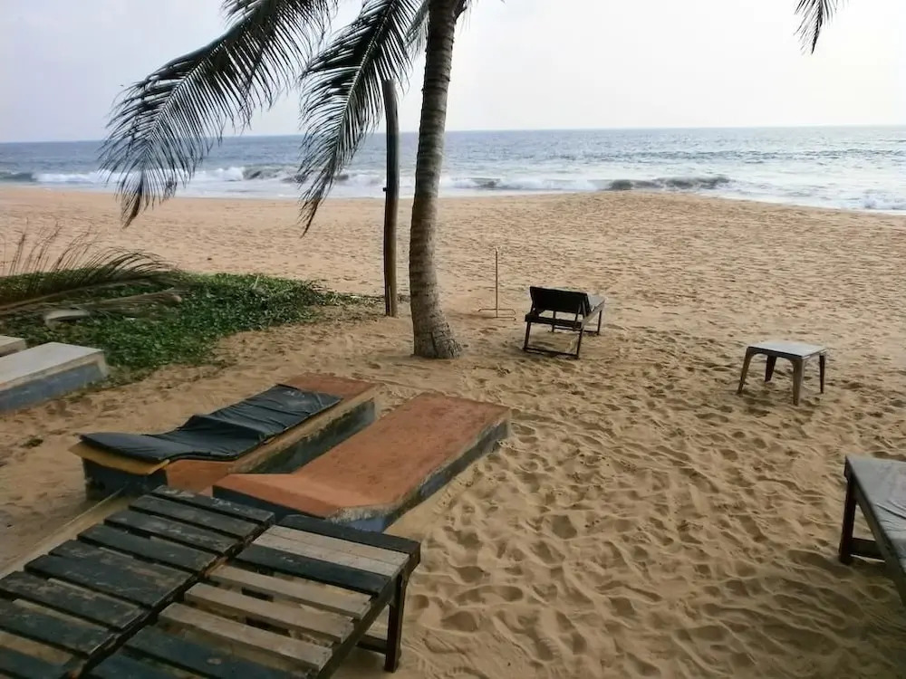 Vista Rooms Hikka Beach