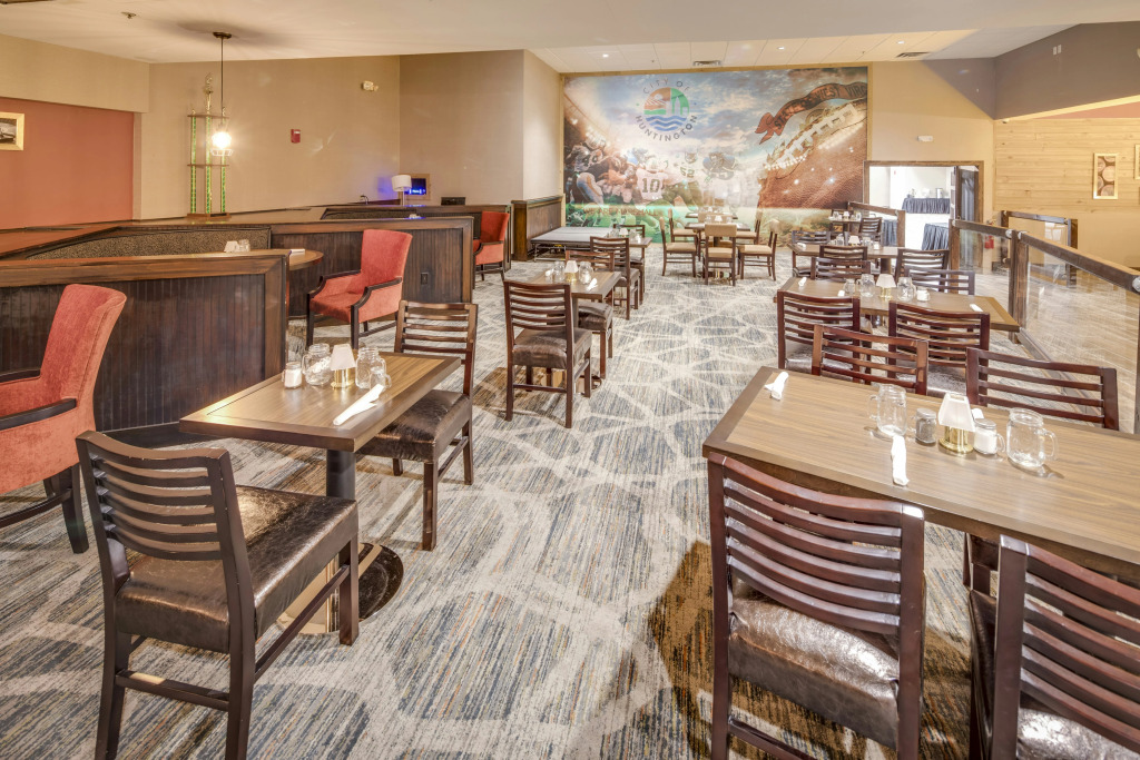 DoubleTree by Hilton Huntington, WV