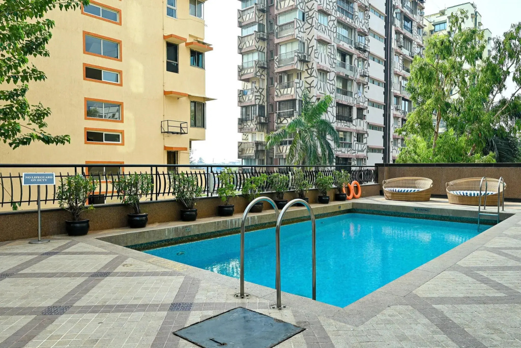 Fariyas Hotel Mumbai , Colaba