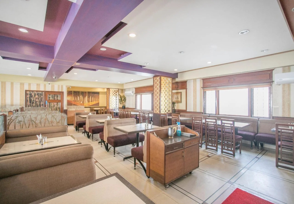 OYO 579 Hotel AAB