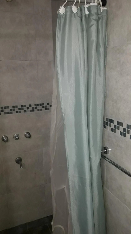 CARLOS PAZ, Dpto, 3 Huésped