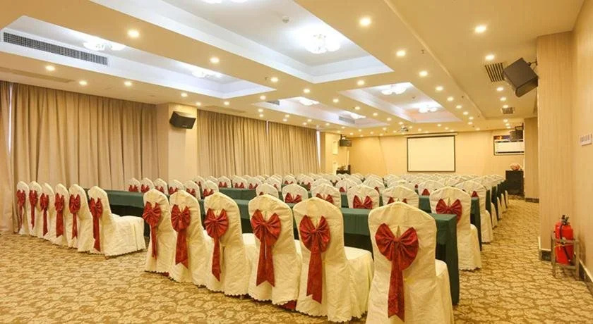 Atour Hotel Quanzhou Hongchang Baozhou Road