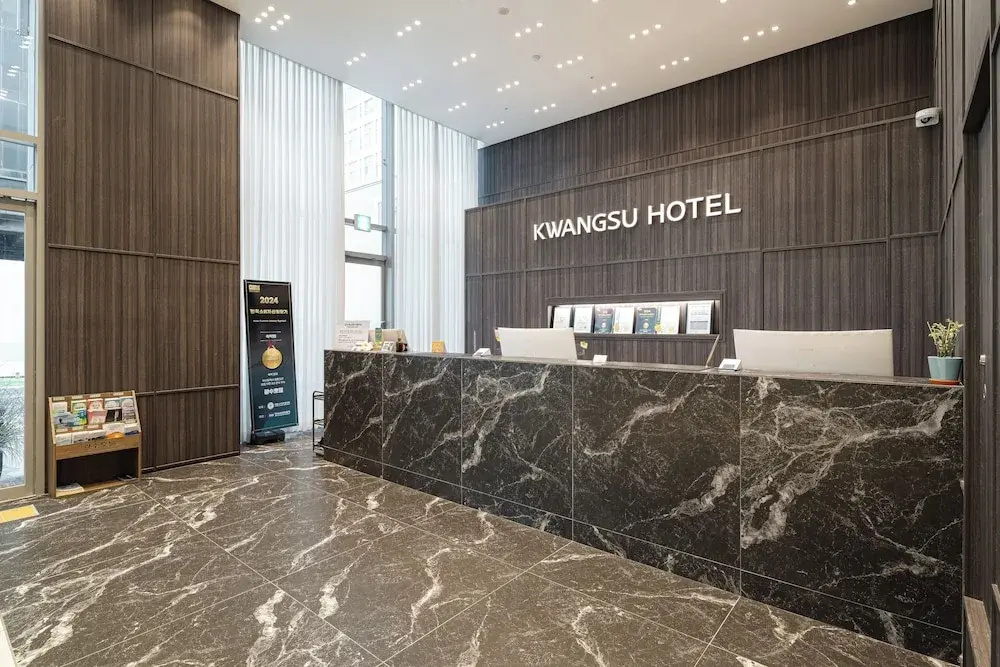 Kwangsu Hotel