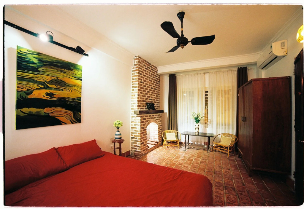 Roots House Easternstay