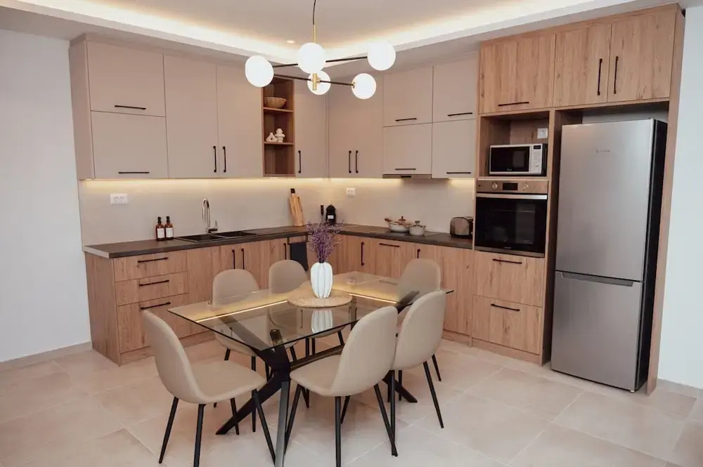 ng Lique Pool Garden Apartment