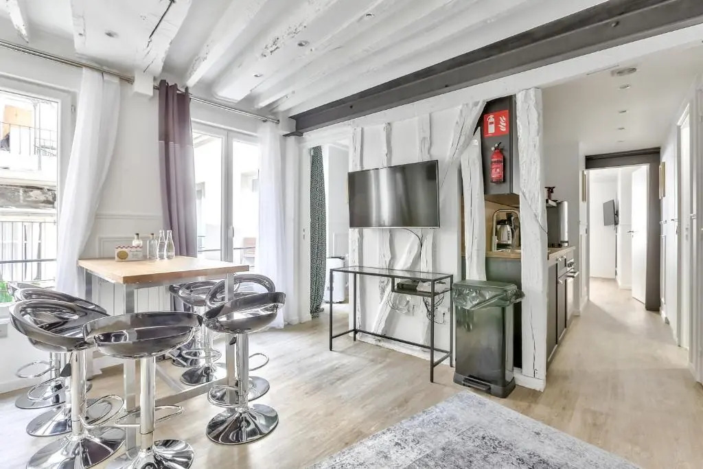 93 - Luxury Flat in Le Marais