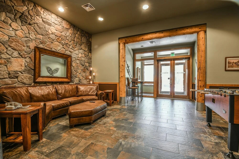 Arapahoe Lodge by Summit County Mountain Retreats