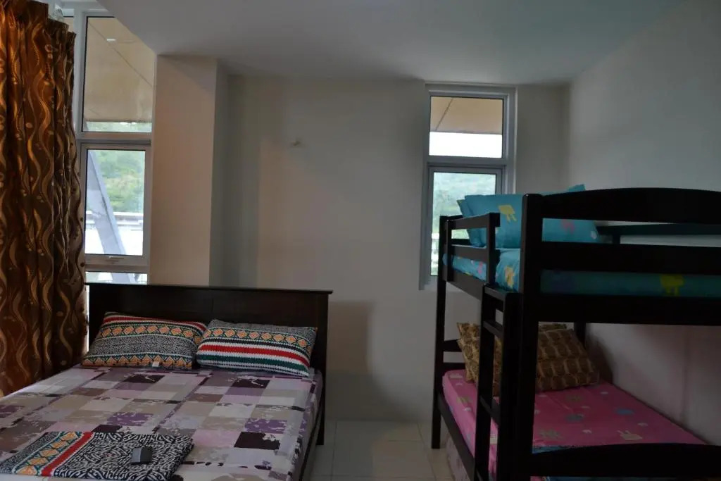 Pico de Loro Hamilo Coast