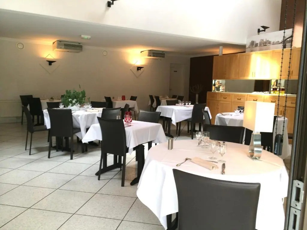 Hôtel-Restaurant Le Calice Du Gevaudan - A75