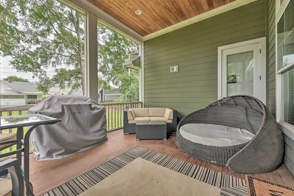 2 Mi to Dtwn: Home in Noda District Near Unc!