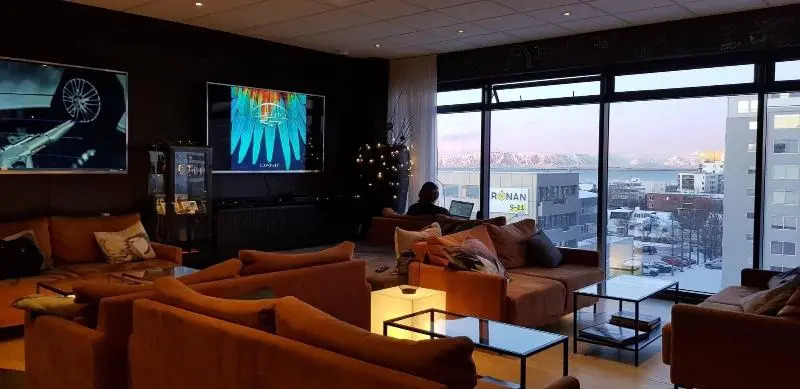 Lucky Hotel