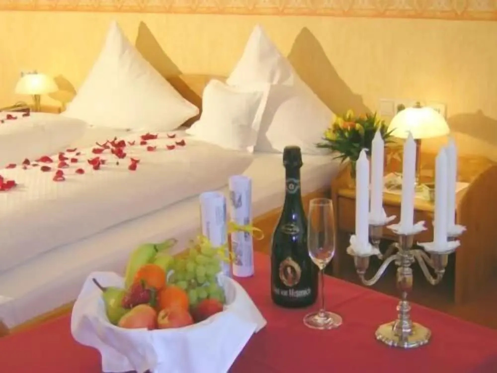 Land-gut-Hotel Räuber Lippoldskrug