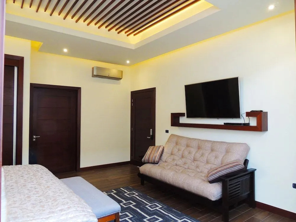 Royal Serennia Small Hotel Boutique