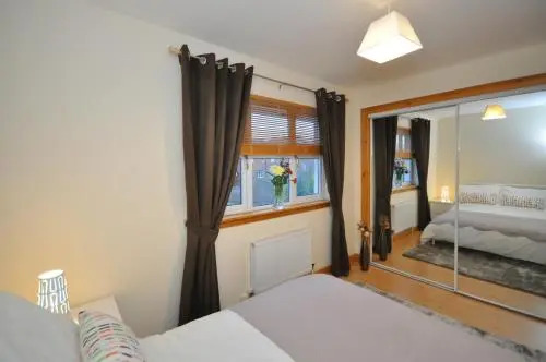 Diamond - Redwood House