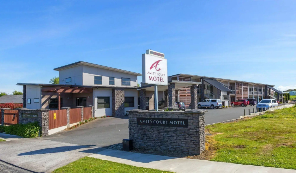 Amity Motel