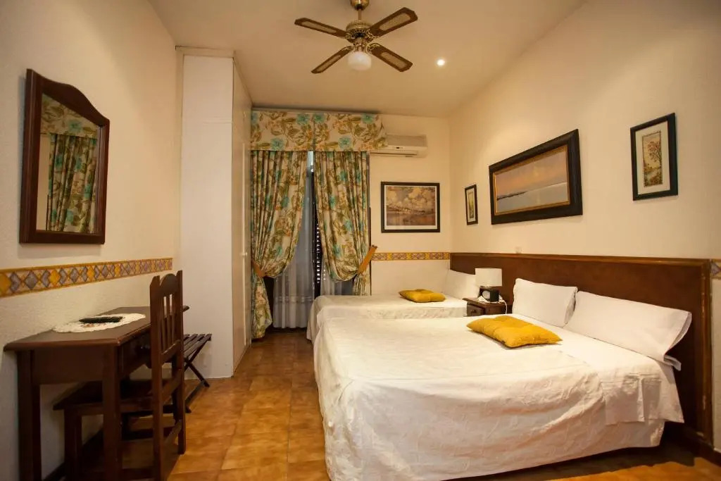 Armesto Rooms