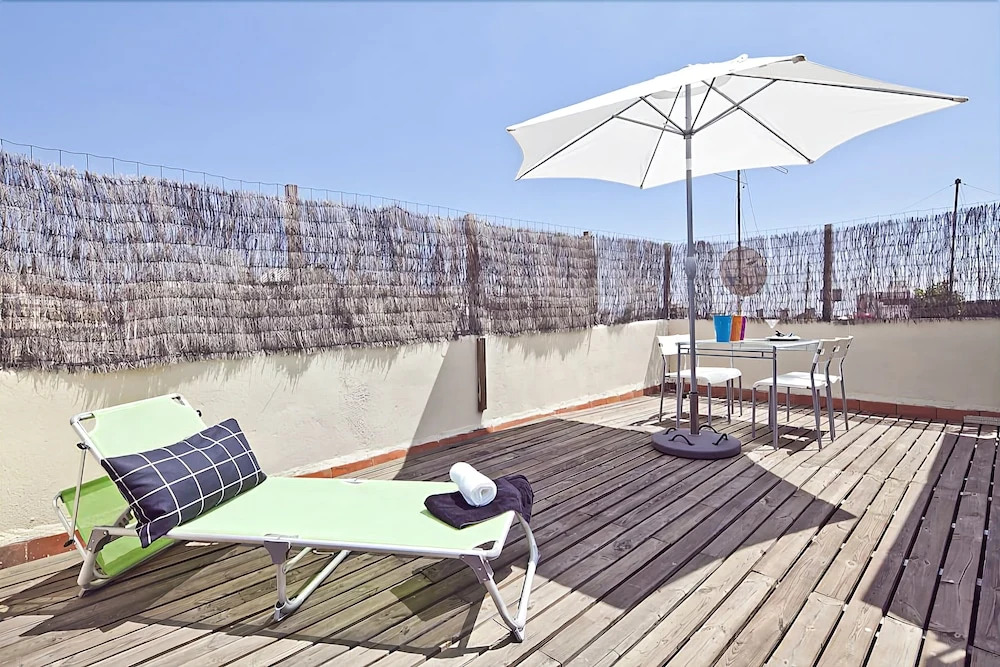 Montserrat Duplex