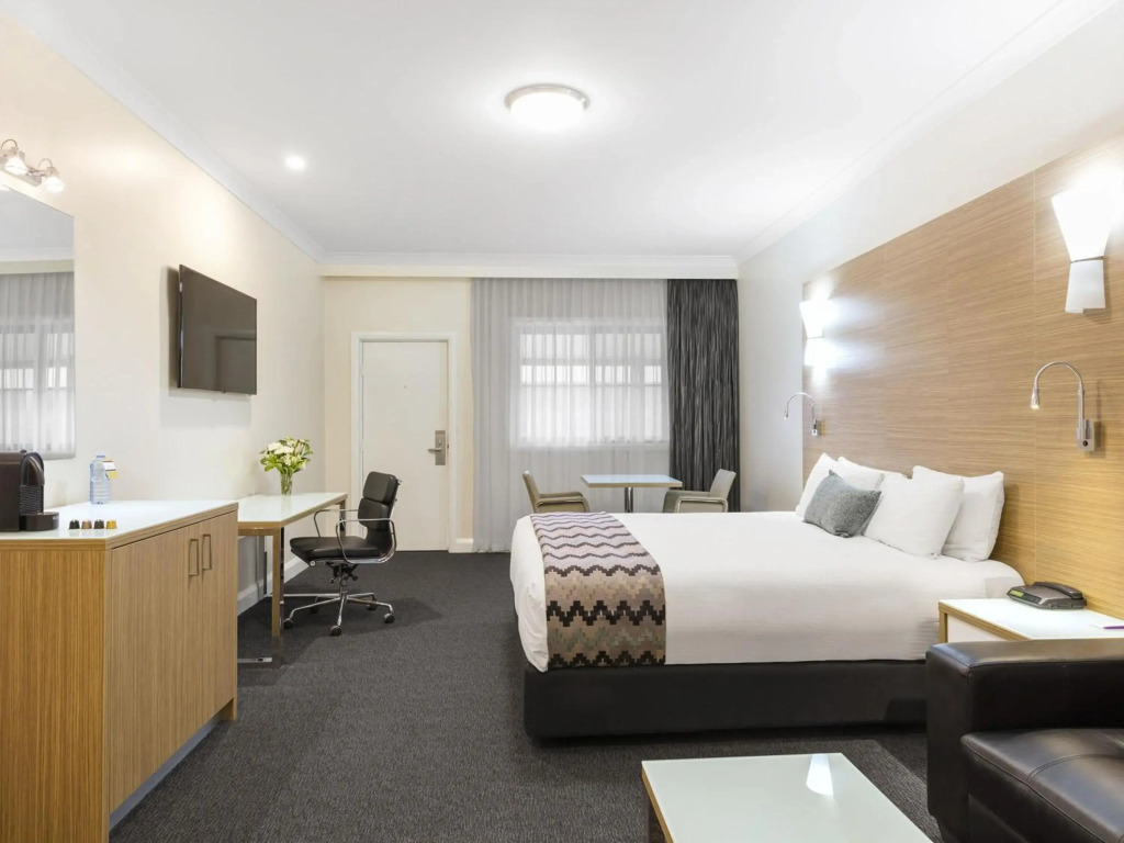 Mercure Goulburn