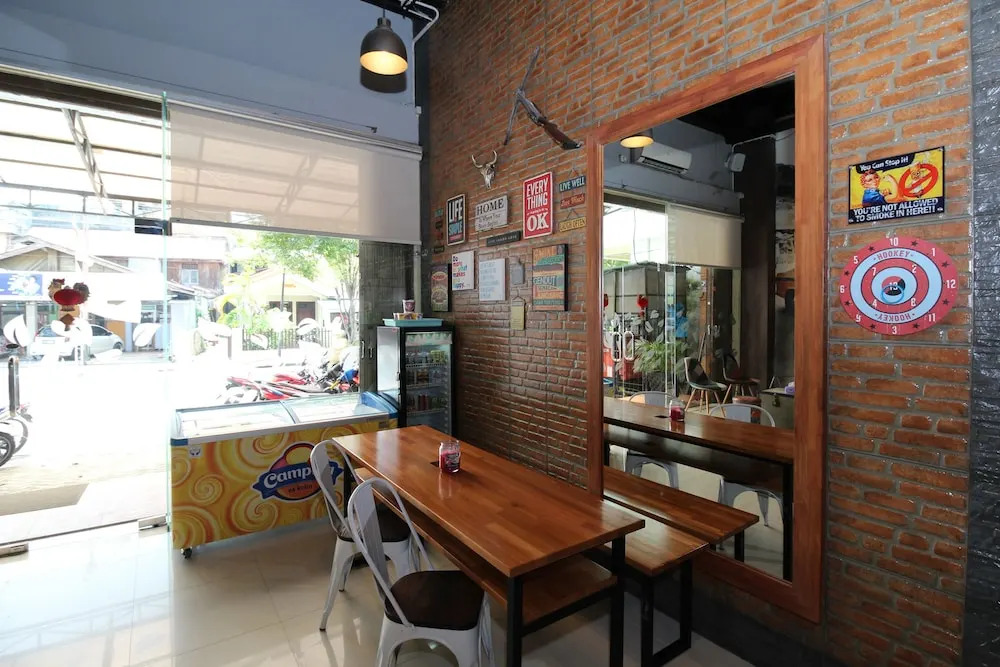 Airy Wenang WR Supratman 6 Manado