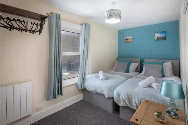 04 Springfield (sleeps 6)