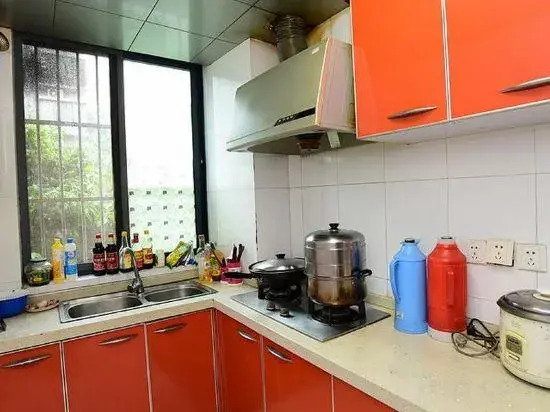 Aijia Family Apartment