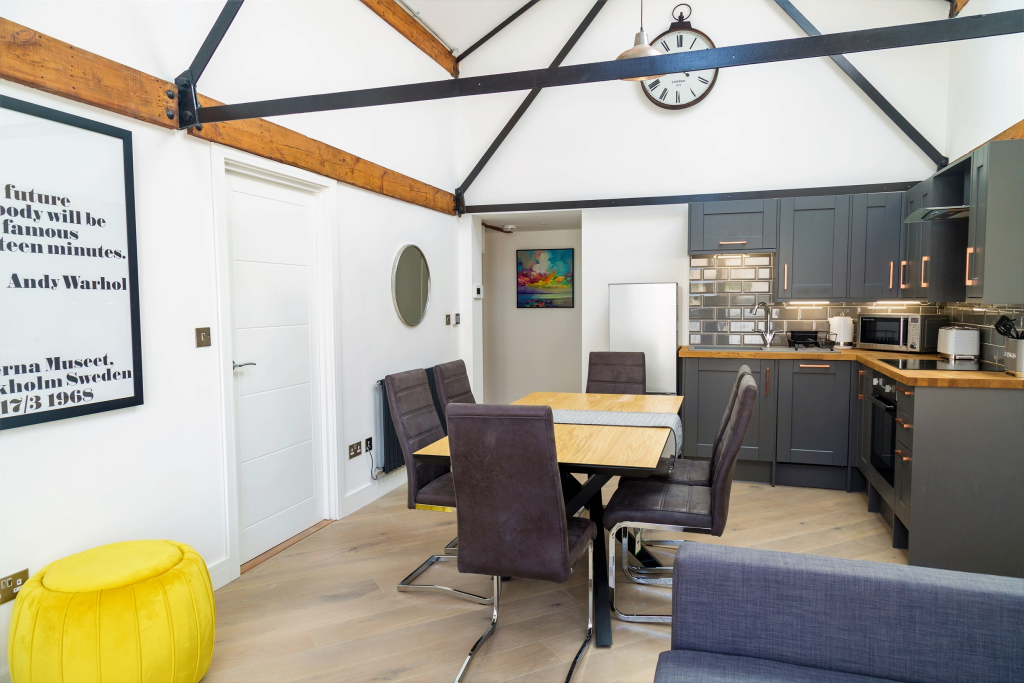 Your Apartment The Loft #10