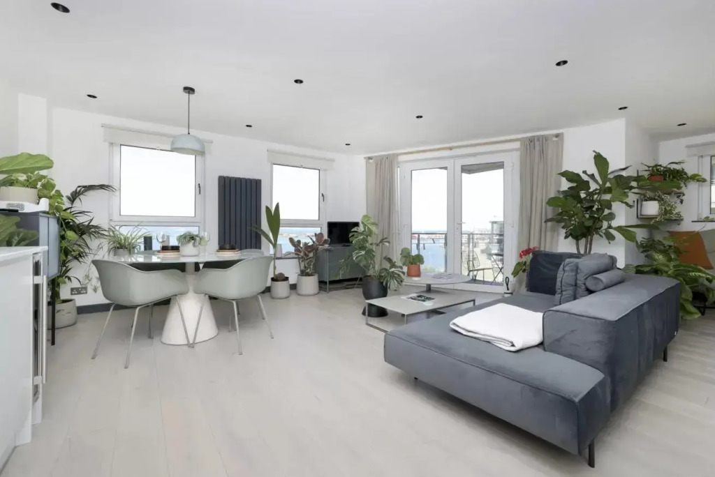 JOIVY Fabulous 2Br Apartment W/Terrace & Bay View
