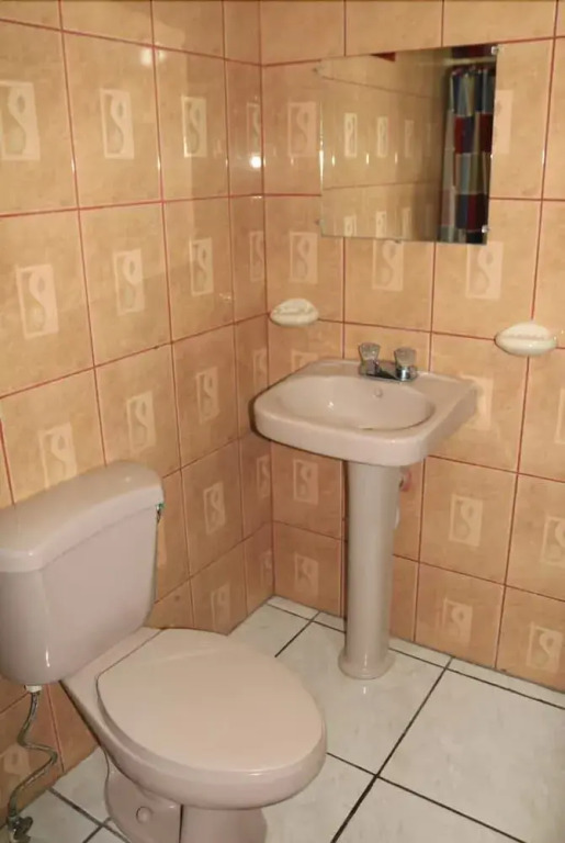 Hotel & Hostal Yaxkin Copan