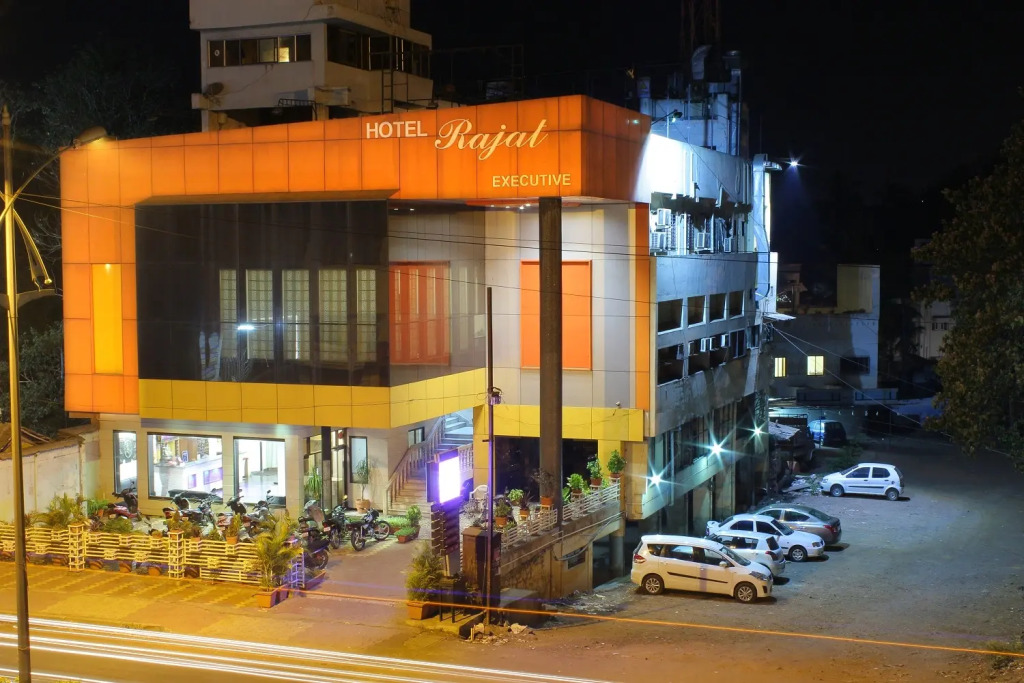 Hotel Rajat Executive