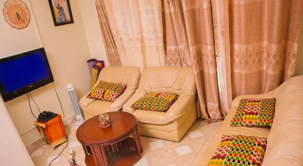 Immaculate 4-bed H0me - Busega House in Kampala