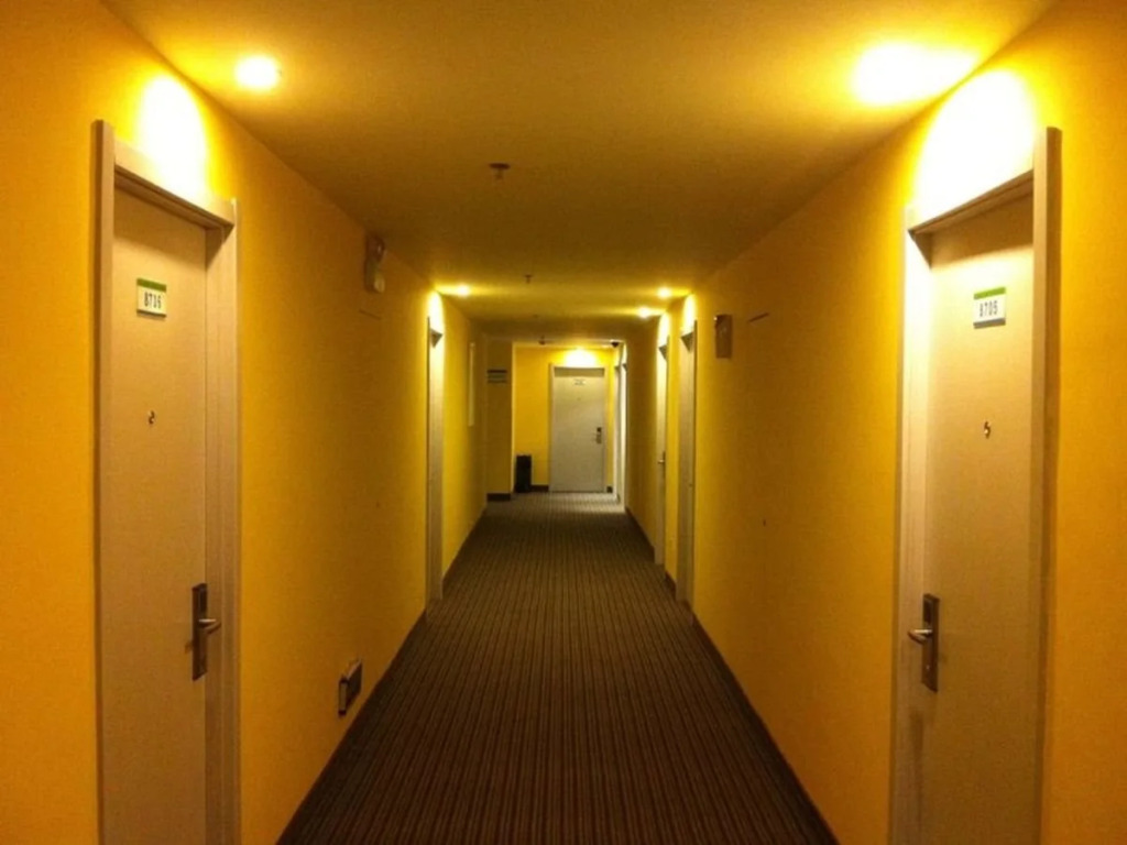 Huainan Xingting Fengshang Hotel Longhu Garden